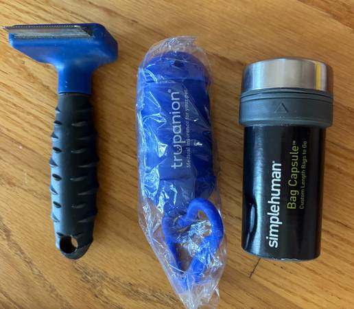 Dog Bag Capsules and Furminator 1