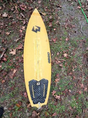 Quad fin Surfboard 1