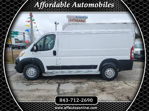 2023 RAM Promaster 2500 Low Roof 1