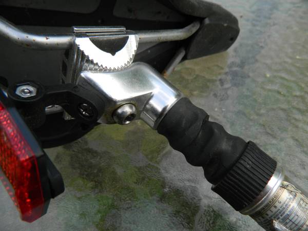 Bontrager bike seat and alum. post - $20 (Boyertown)62944145814529122