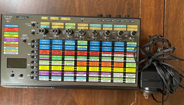 DSI Evolver Synthesizer with Improved Overlay 1