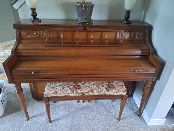 Piano 1