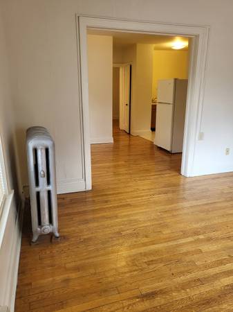 $1,100 / 1br - 650ft2 - 902 Grand Ave, Hardwood Floors,  NOV - DEC (ST PAUL, Crocus/Summit Hill, Mitchell Hamline)64003958919426123