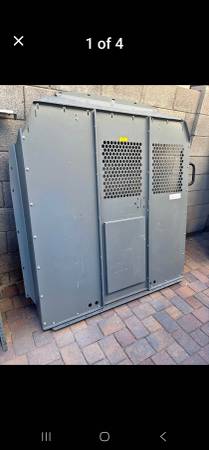 Partition van with door full size. 1