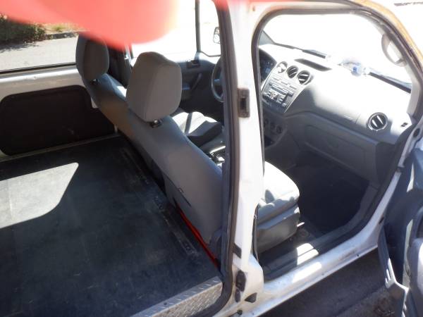 2010 Transit Connect - $5,500 (SW Olympia)63469766101763122