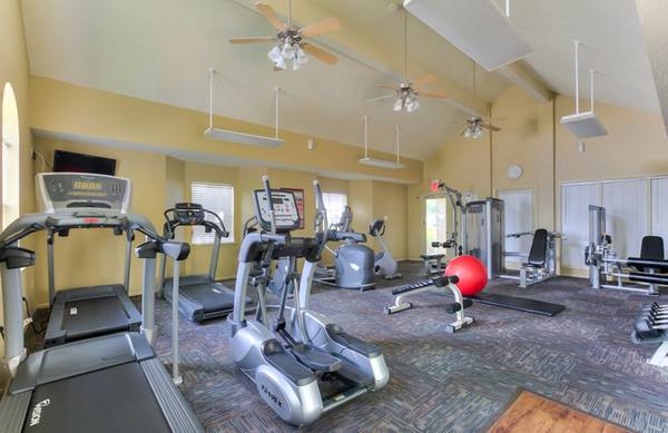 $1,470 / 1br - 1049ft2 - ¡APARTAMENTOS ESPANTACULARMENTE GENIALES DISPONIBLES EN PALMETTO CREEK!! (RIVER RIDGE)63791970056707123
