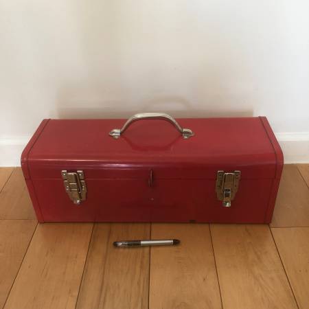 Metal Toolbox 1