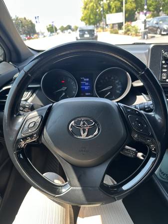 2018 Toyota C-HR XLE - Clean title - Runs great - $11,999 (sunnyvale)63470421794947121