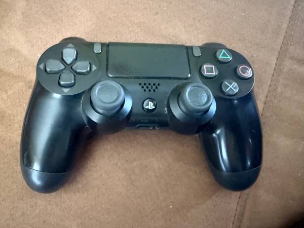 DualShock 4 PS4 Controller 500 Million Limited Edition CUH-ZCT2U 1