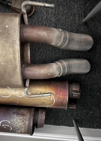 Dodge 2000  Viper Exhuast 1