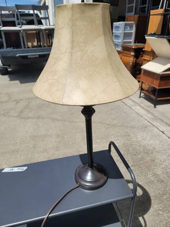 Single lamp #1561 1