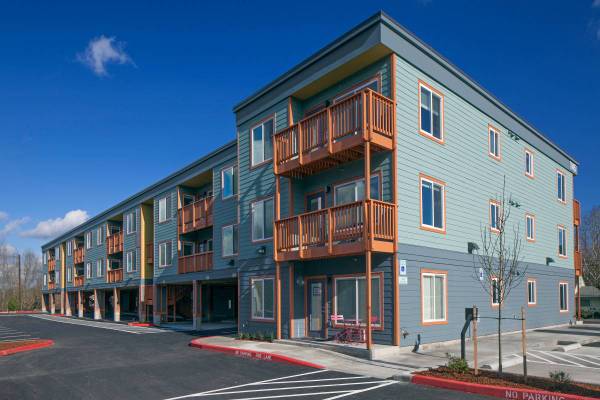 $1,848 / 2br - 947ft2 - TOP FLOOR2 X 2 CALL  NOW !!1 (Portland)63831771154307122