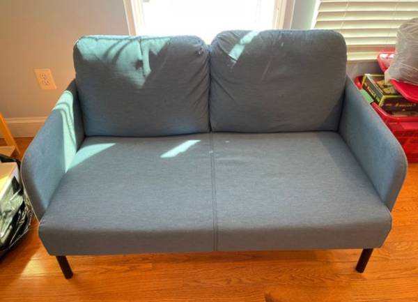 FREE Tiny Sofa 1