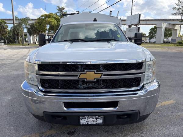 2012 Chevrolet SILVERADO 3500 SRW - Photo 12