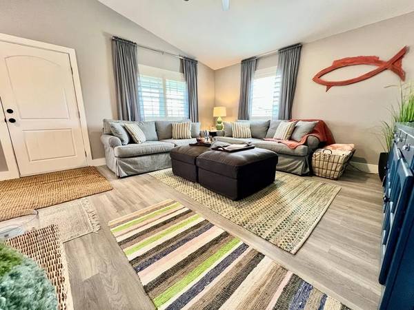 $535,000 / 1306ft2 - Home for Sale in MEXICO BEACH,  (3bd 2ba)63924555121667123
