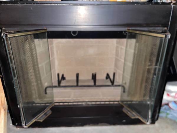 Good Condition Fireplace 1