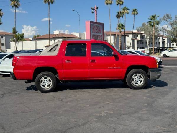 2005 Chevrolet Avalanche 1500 LS - $12,99563612870964993122
