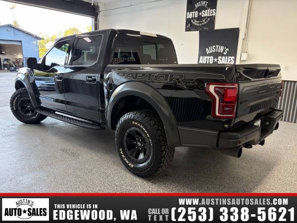 2017 Ford F-150 Raptor SuperCrew - Photo 8