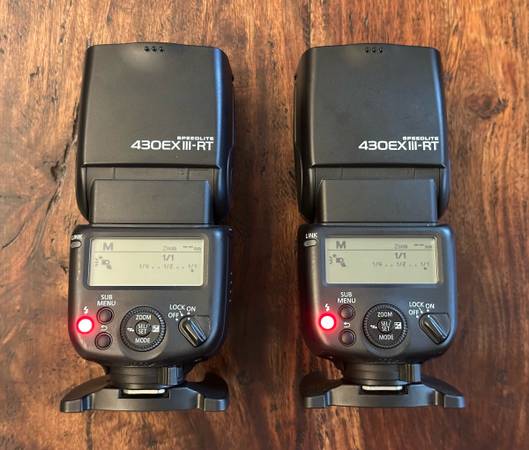 Canon 430EX III-RT flashes and Canon Speedlite Transmitter