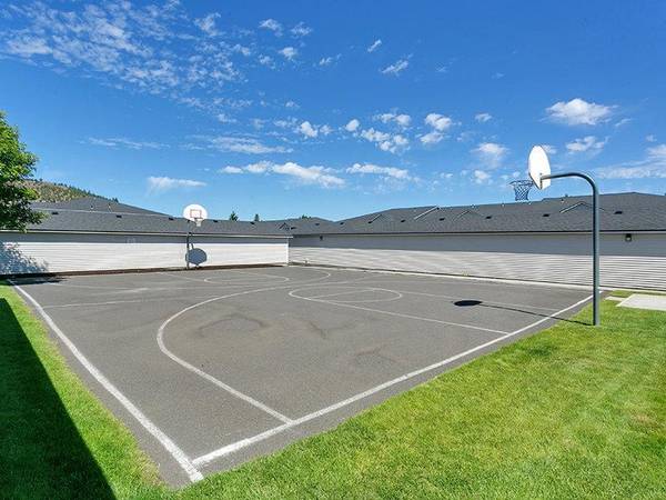 $1,788 / 3br - 1178ft2 - Gestión Profesional, Refrigerador, Ubicación Conveniente (Bend)63839293623299124