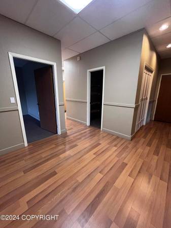 $1,778 / 1111ft2 - Midtown Anchorage Office Space - Efficient layout (401 E Fireweed Lane, Anchorage)64014173352195123