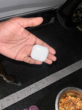 Apple Airpods 4.º generación - $110 (Laurel)62961762757123121