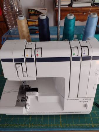 Husqvarna Viking Serger 1