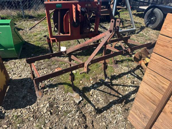 4 row cultivator/plow!! - $350 (Loganville)63470457538691120