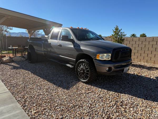 2004 Dodge Ram 3500 1
