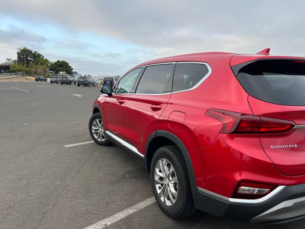 2020 Hyundai Santa Fe 2.4L SEL FWD - $18,699 (San Diego)63440186398849121