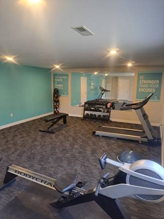 $775 / 1br - 650ft2 - “The Comfiest One-Bedroom You’ll Ever See” (2981 6th Street Southwest, Cedar Rapids, IA)63976548773379122
