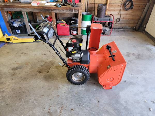 Ariens deluxe 28 snowthrower 1