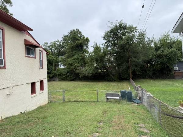 $275,000 / 3br - 1034ft2 - Flip this house! 37th St (Mount Rainier MD)63511626734851124