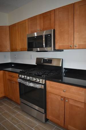 $1,125 / 1br - 120ft2 - Room rental: 16 Glenville Ave, Unit 2, Allston MA (one room) (Allston)63996403214979121