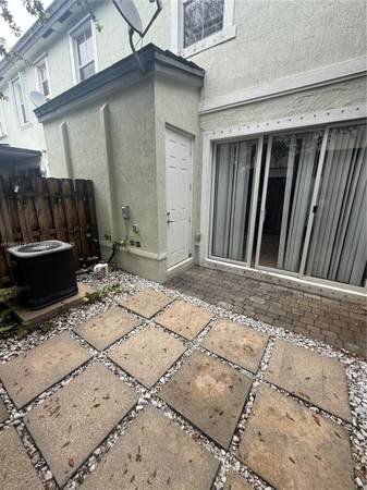 $2,150 / 3br - Townhouse for rent 3/3 (Homestead)64001846626946122