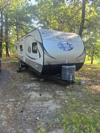 2015 Salem by Forest River Travel Trailer - $6,500 (North Little Rock)63471310040195120