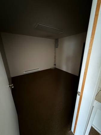 $1,500 / 2500ft2 - Office & warehouse (Twin falls)63963189545858124