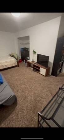 $950 / 1br - 250ft2 - Text me! $950 1.5 BR for rent (Camas)63914853385602122