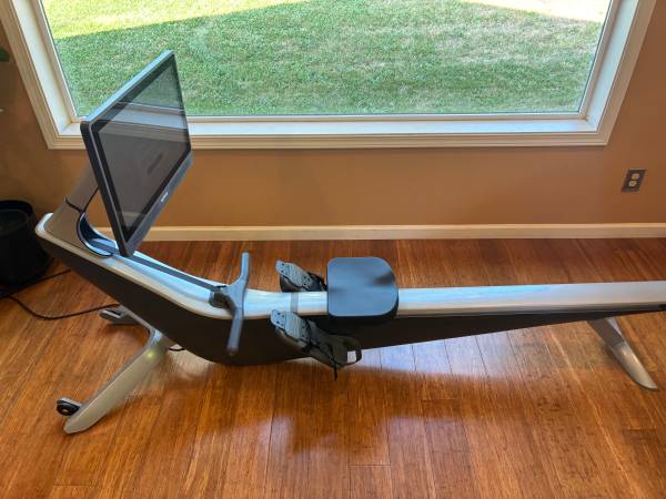 Hydrow Pro 1