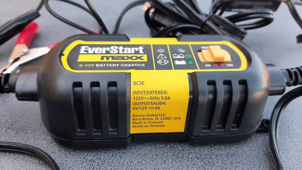 BATTERY CHARGER & MAINTAINER Everstart Maxx 3 Amp Like New Cond 1