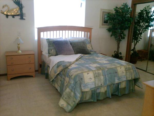 $1,135 / 2br - 1125ft2 - Hawthorne Trails   Wright Weber Management63845971781505124
