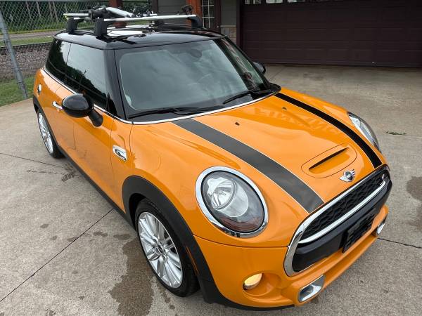 2014 MINI COOPER S HATCHBACK, 1 OWNER WITH ONLY 97,000 MILES , 1