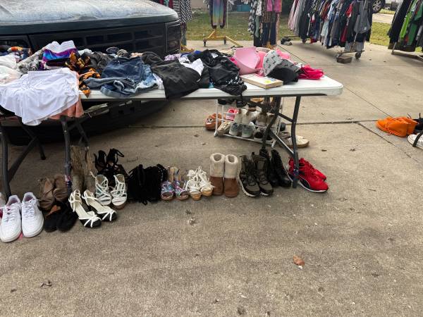Yard sale photo