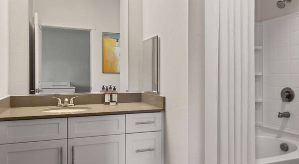 Studio, Upscale Fixtures & Finishes, in Stockton CA 1