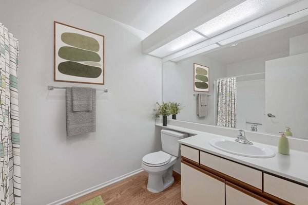 $2,895 / 2br - 1000ft2 - Playground, Spacious Layouts, Walk-in Closets, Fitness Center63800428432259122