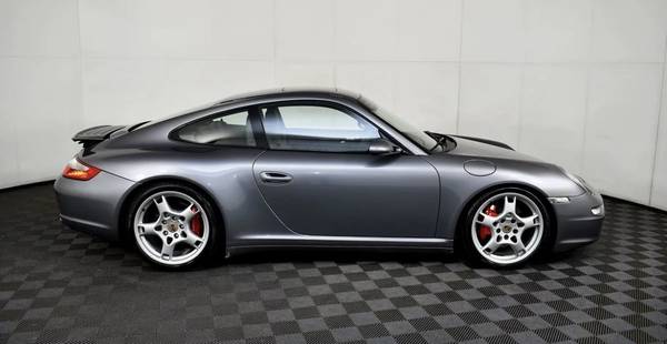 Porsche Carrera 4S 2006 manual - $54,000 (Pacific Beach)63440142707971121