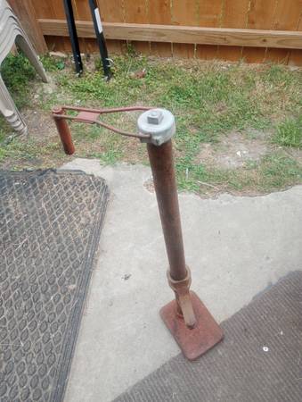 Old Firestone car bumper jack 1