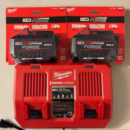 2x New Milwaukee M18 Forge XC 8.0Ah Battery & Dual Bay Rapid Charger 1