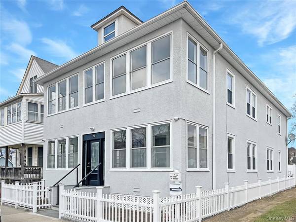 $2,800 / 2br - 680ft2 - Spacious, bright, 1 bedroom second-floor apartment (Sleepy Hollow)64033633288322120