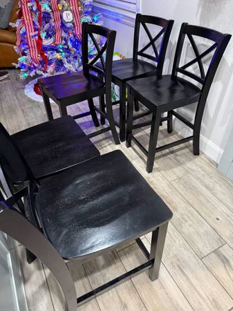 24” Bar stools 1
